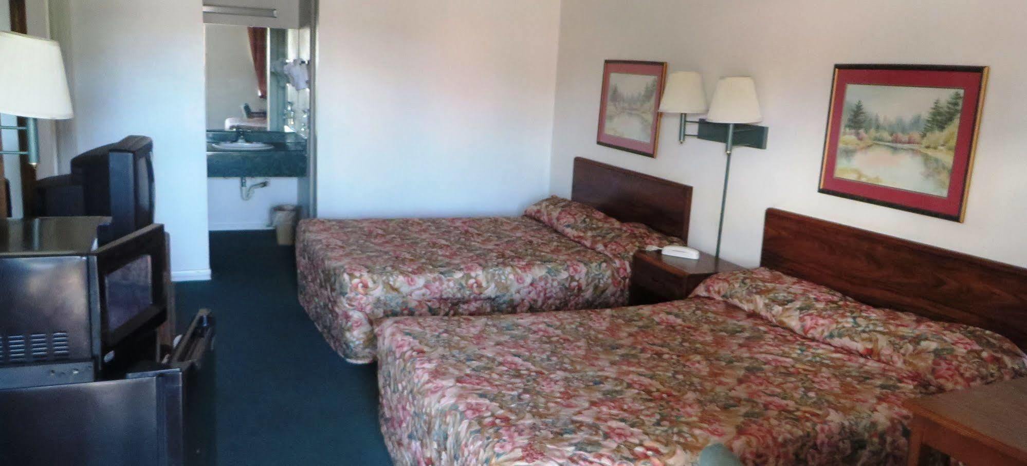 Sherman Inn Kültér fotó